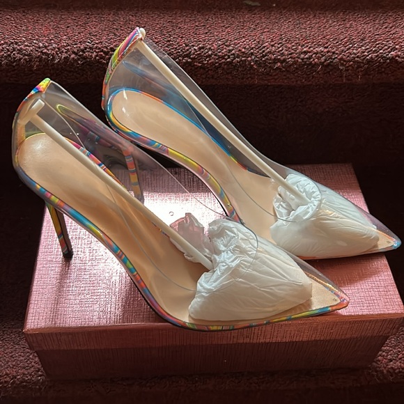 Fantasy Shoe - Picture 4 of 5